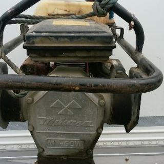 中古の転圧機です。