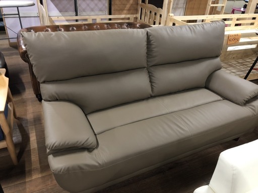 新春特価！2人掛けソファー！通常49800円をジモティ価格5980円！早い者勝ち！※引取り価格