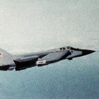 航空写真 MiG-31 戦闘機 カラー写真5枚セット 第2弾の画像