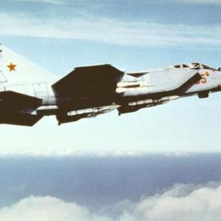 航空写真 MiG-31 戦闘機 カラー写真5枚セット 第2弾の画像
