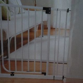 ベビーゲート