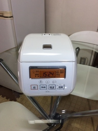 東芝炊飯器(3合)