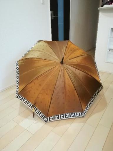 FENDI 傘