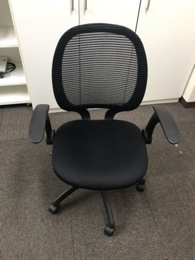 デスクチェア