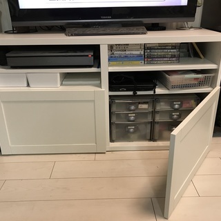 【状態良好】ＩＫＥＡベストーシリーズ　ＴＶ台（４０インチまでＯＫ）の画像