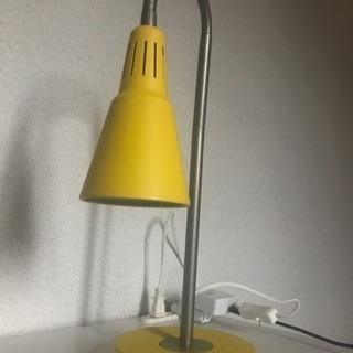 【値下げしました】IKEA 黄色のデスクランプ