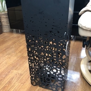 EIK66 展示品 カッシーナ メメント フロアライト Mサイズ ブラック Cassina(カッシーナ) フロアライト 【メメント】