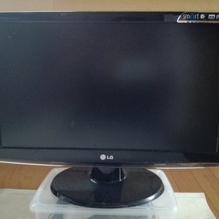 パソコン用21.5インチ液晶モニター　LG　W2253V-PF 