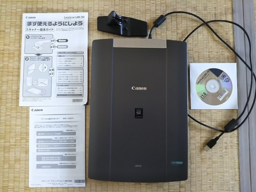 【最終値下げ】キャノン　パーソナル向けスキャナー　CanoScan LiDE 210