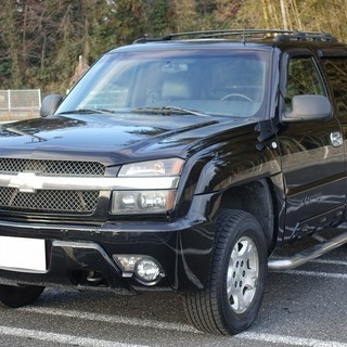 アバランチ　４ＷＤ　ノースフェイスエディション　黒革シート　サンルーフ