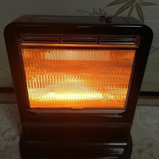 三菱電機　電気ストーブ　RH-B8　中古品