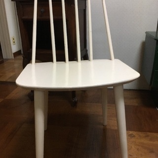 白い椅子 チェア