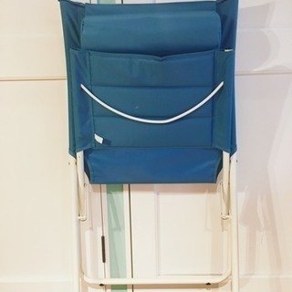 中古 折りたたみチェア ブルー 2脚の画像