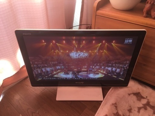 シャープの22インチ液晶テレビ