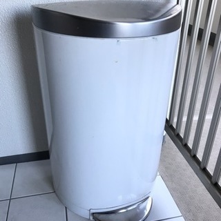 シンプルヒューマン ゴミ箱 ホワイト インテリア