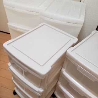 無料　収納ケース　2種×2