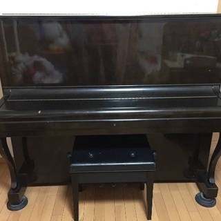 アップライトピアノ