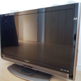 即決します！！AQUOS32型テレビ（ブルーレイ内臓一体型）