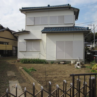 家賃大幅値下げしました！ペット大型犬も猫も多頭飼育Ok　広い庭付...