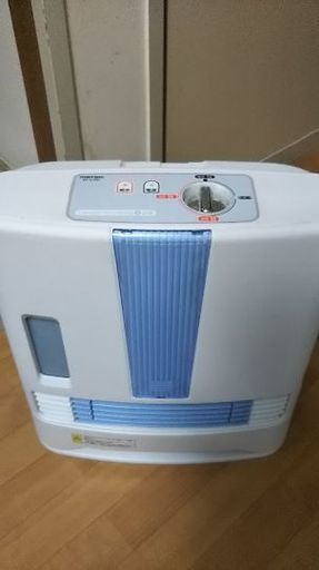 セラミックファンヒーター最終値下げです。