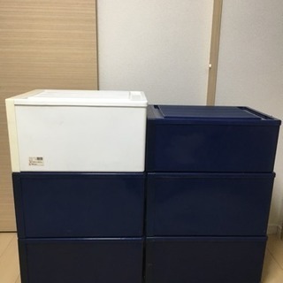 衣類収納ケース6箱の画像
