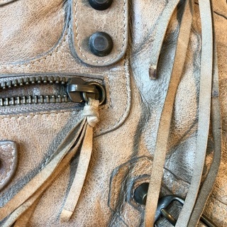 BALENCIAGA　定価10万超え　ザファーストレザー　２way ショルダー　