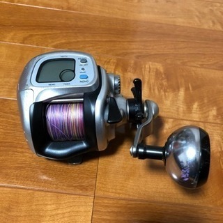 釣り  リール  Daiwaタナセンサー300