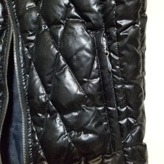 ヴィオラハーフダウンジャケットの画像