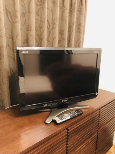 AQUOS 26型 2010年製 Digital Hi-Vision SHARP