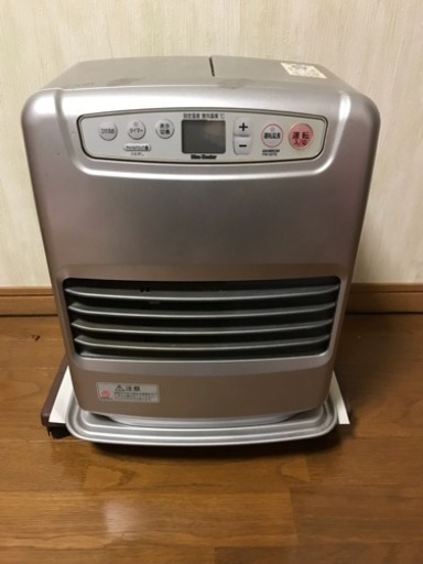 （お取引中）ファンヒーター、電動ポンプ、ポリタンクのセット