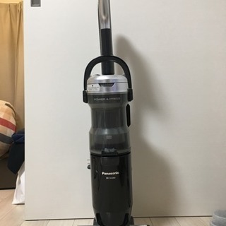 パナソニック製スティック型掃除機 3000円で売ります。