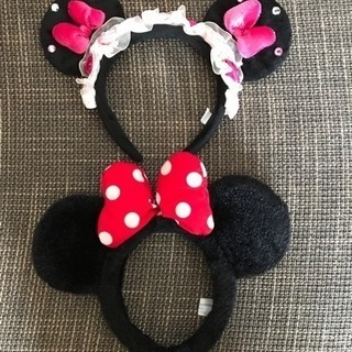 ミニーちゃん ディズニー カチューシャ２個セットの画像