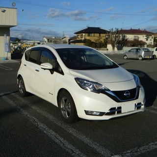 サクッと加速！電気自動車　ノートｅパワー　最上車メダリスト　　ワ...