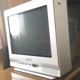 ゲーム用 テレビ 15型 フラット画面