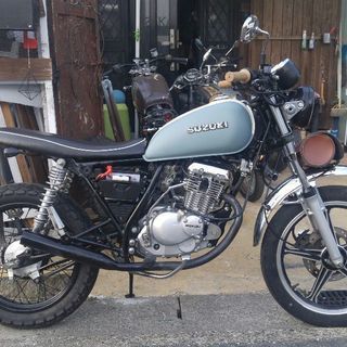 自賠責2年付き♪　スズキ GN125 2F 2015年式　スクランブラー風カスタム☆　愛知県から　近場送料安い☆の画像