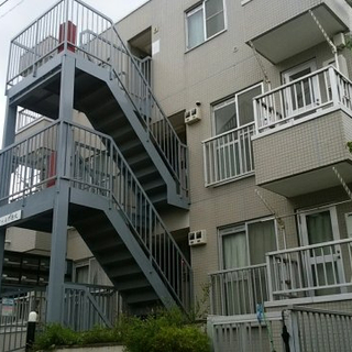 ペット相談可。初期費用総額15,000円だけで入居できます。2D...