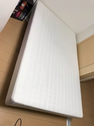 セミダブルベッド 足付き