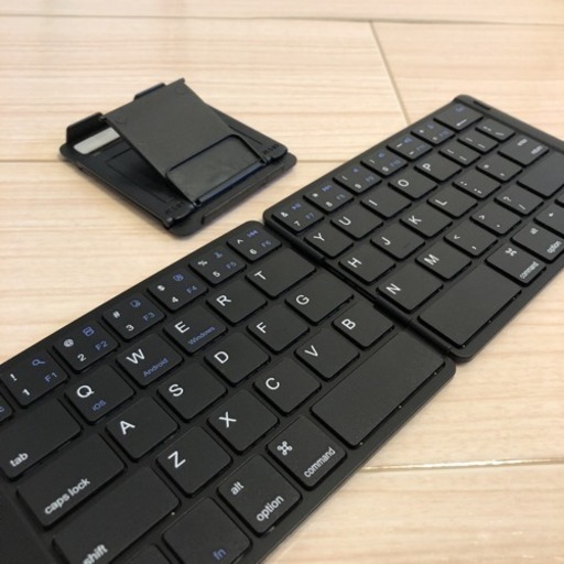 Bluetooth 折りたたみキーボード