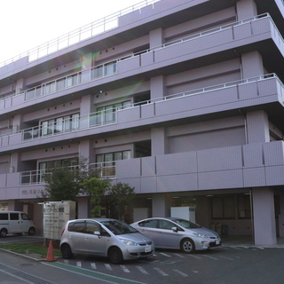 看護師募集！！【休日数114日・保育室完備・夜勤なし常勤制度・定年70歳】の画像