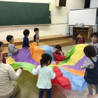 ぽこ☆あ☆ぽこ リトミック幼児教室
