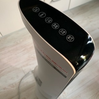 スリムタワーヒーターの画像