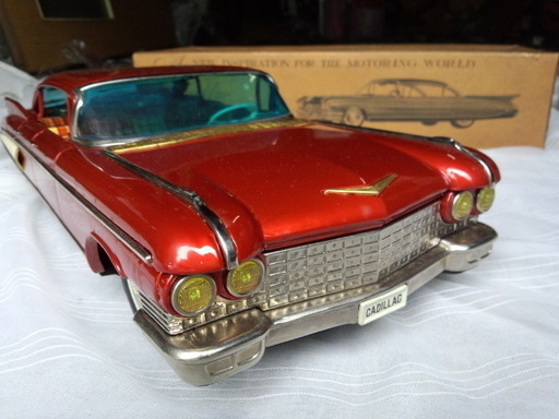 ブリキのキャデラック