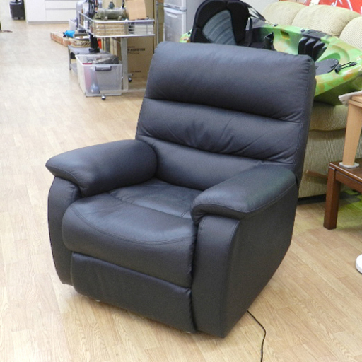 ニトリ 電動リクライニングソファ 1人掛け ビリーバー2 本革 一部合皮 黒 レザー ☆ PayPay(ペイペイ)決済可能 ☆ 札幌市 清田区 平岡