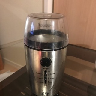グラインダー GE コーヒー豆を挽くマシンです。