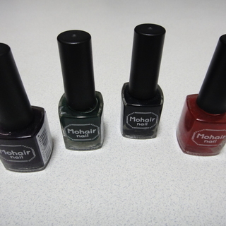 モヘアネイル4本の画像