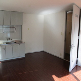 🉐初期費用３万円🙂都内3LDKで家賃9万円🏠駐車場無料🏢京王線南平駅徒歩５分！ - 日野市