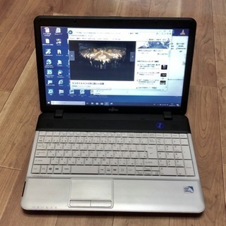 🔲富士通 LIFBOOK 15.6インチ/cpuは2コア2スレッ...