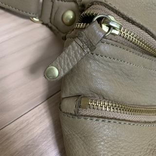 Beaure ショルダーバッグの画像
