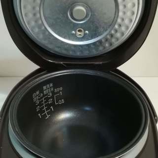 3号炊き炊飯器の画像