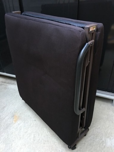展示品 未使用品 折りたたみベッド